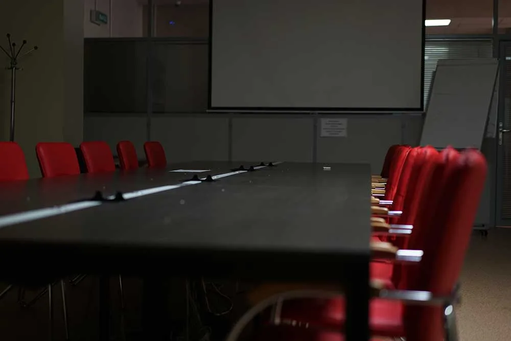 Review of High-End Boardroom Conferencing Systems in 2026